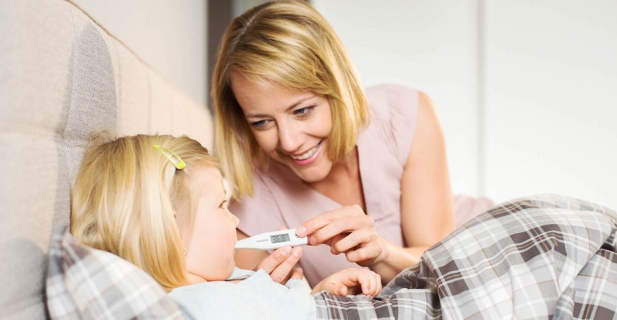 InUse_MT550_mother-girl-5-low